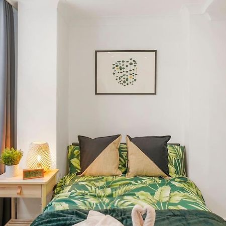 Modern 2 Bedroom Apartment In The Heart Of London Exterior foto