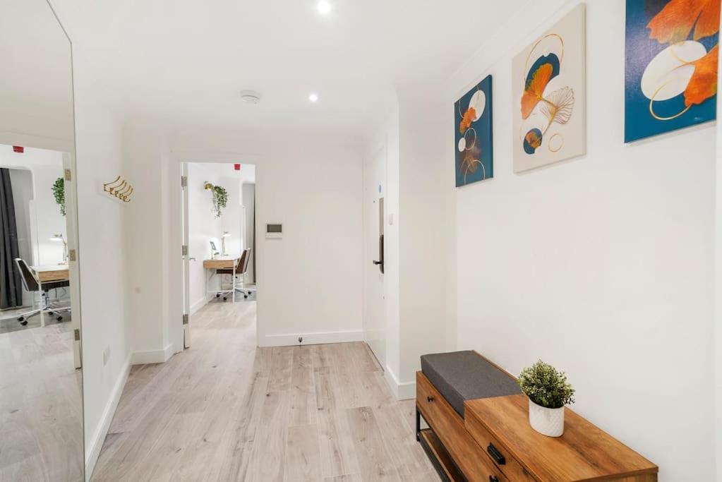 Modern 2 Bedroom Apartment In The Heart Of London Exterior foto