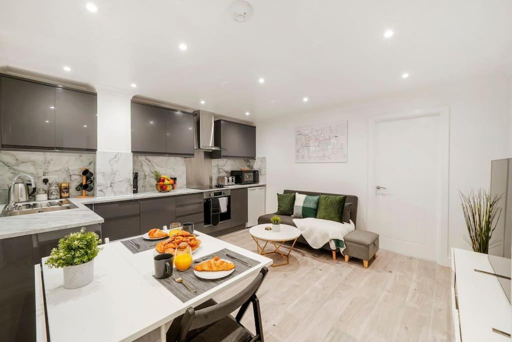 Modern 2 Bedroom Apartment In The Heart Of London Exterior foto
