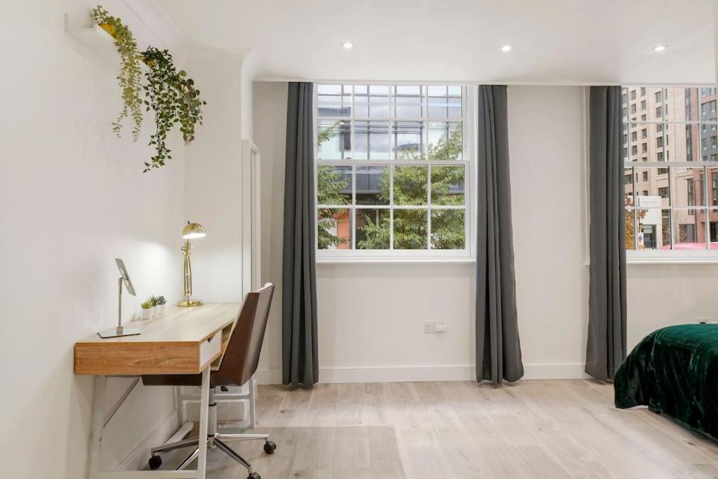 Modern 2 Bedroom Apartment In The Heart Of London Exterior foto