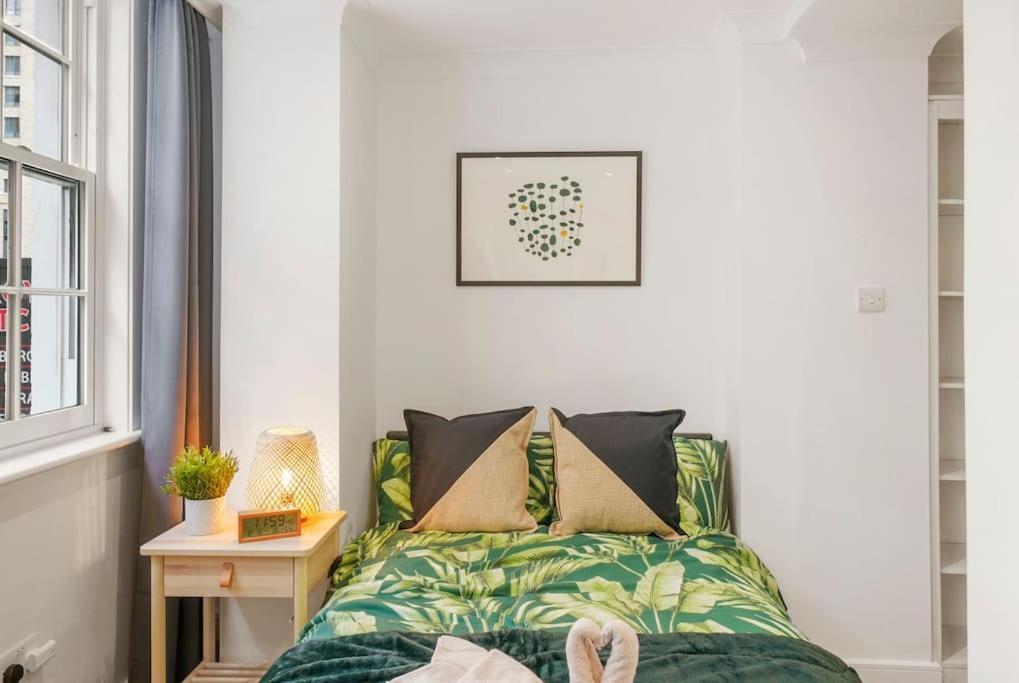 Modern 2 Bedroom Apartment In The Heart Of London Exterior foto